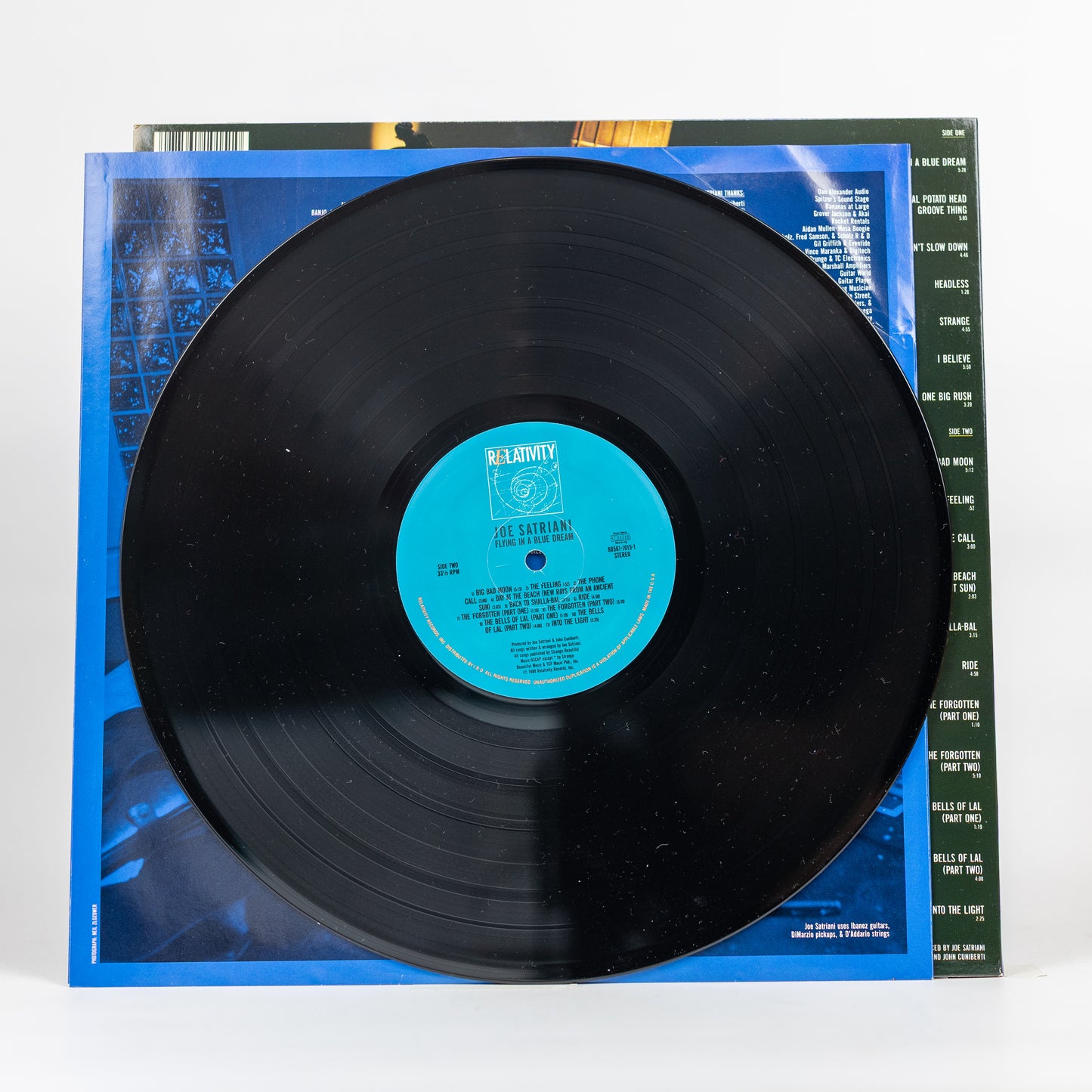 Joe Satriani – Flying In A Blue Dream - 1989