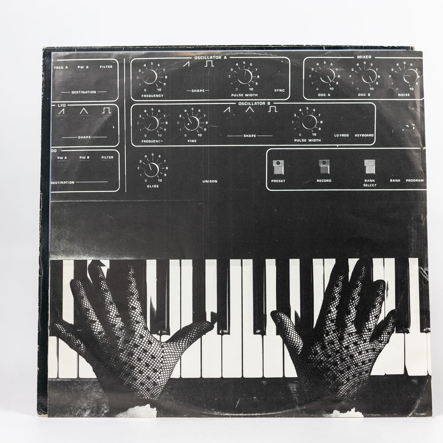 Sharon O'Neill – Foreign Affairs - 1983