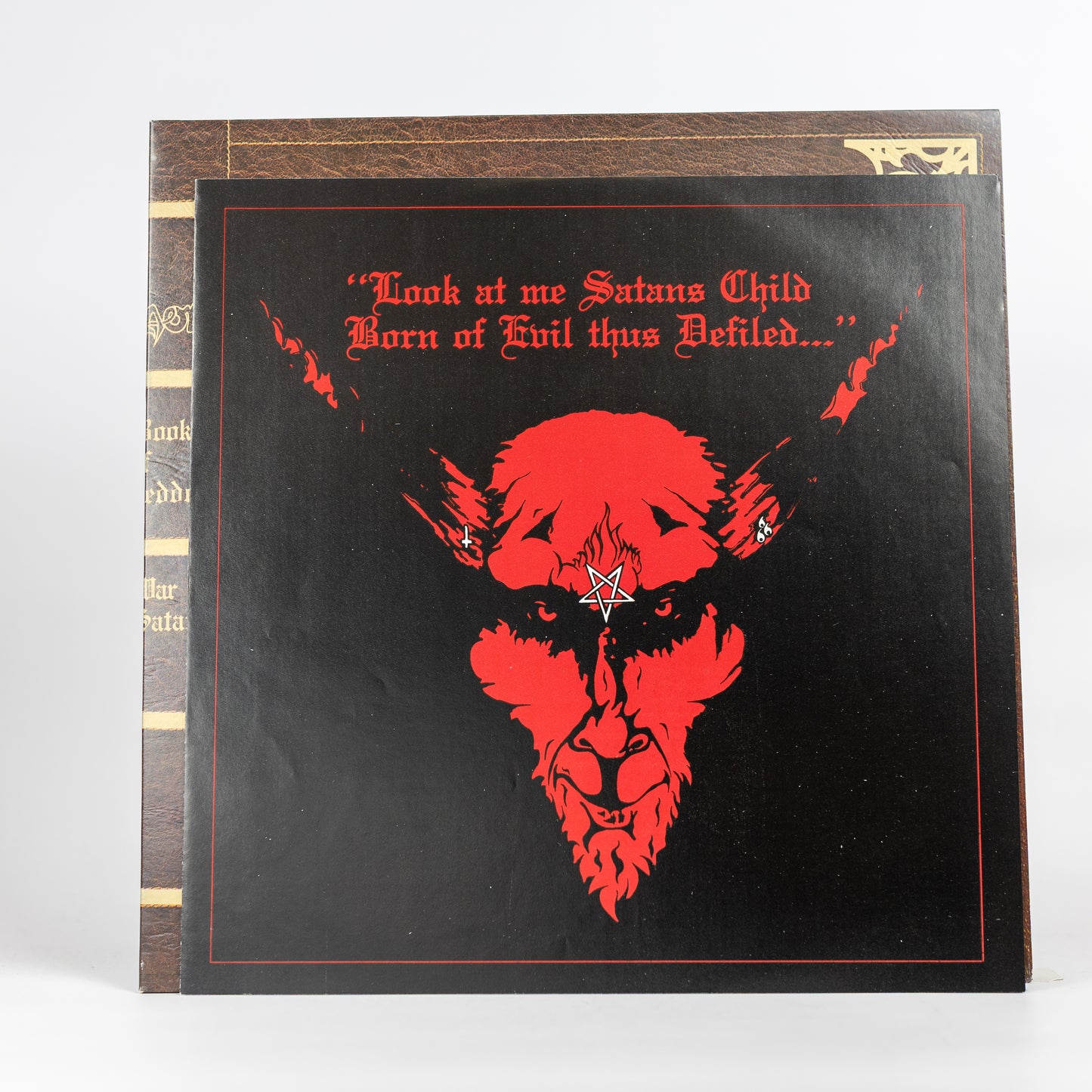 Venom - At War With Satan - NEAT 1015