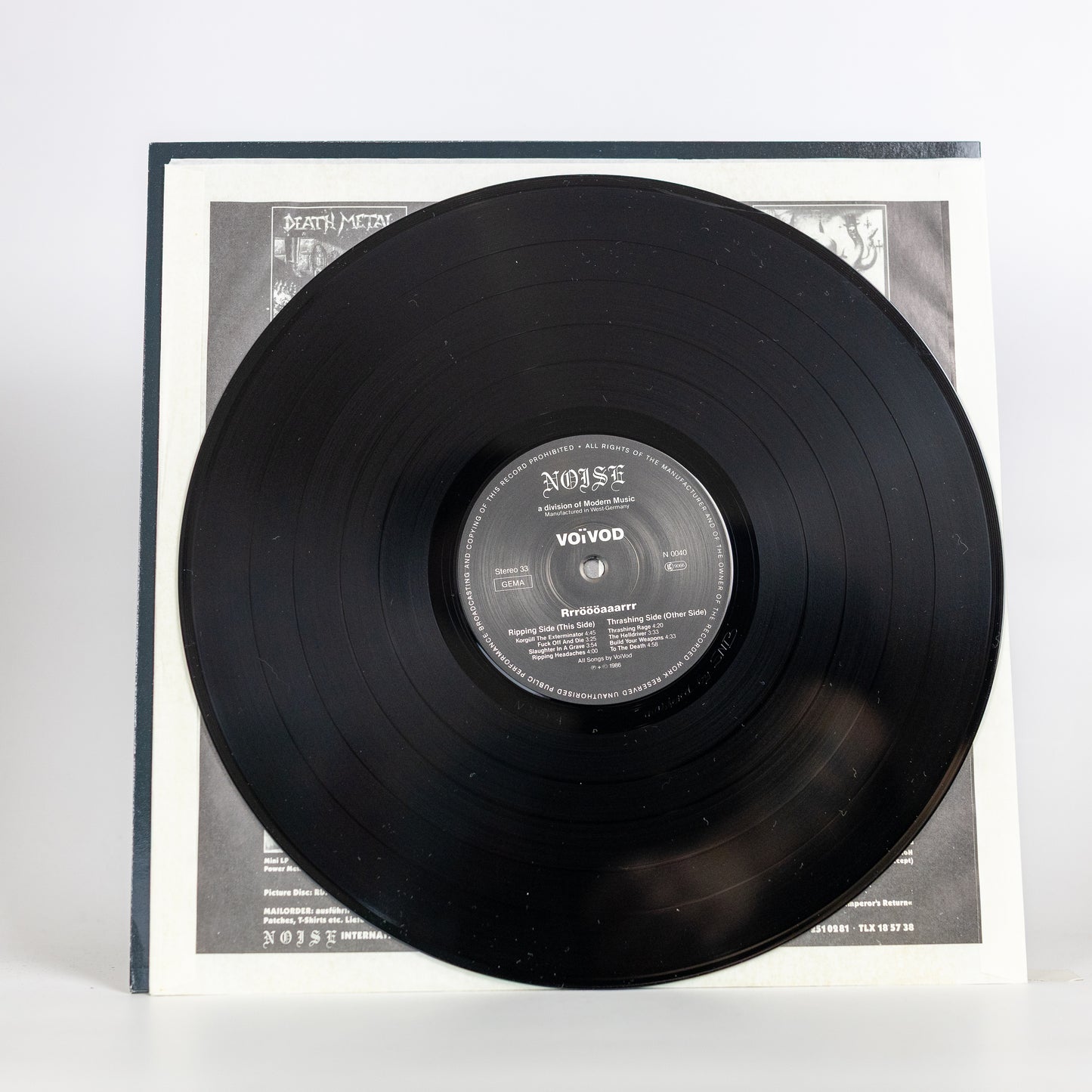 Voïvod – Rrröööaaarrr - 1986